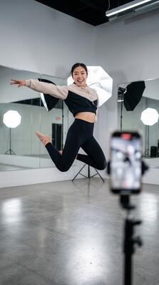 草莓视频舞蹈视频